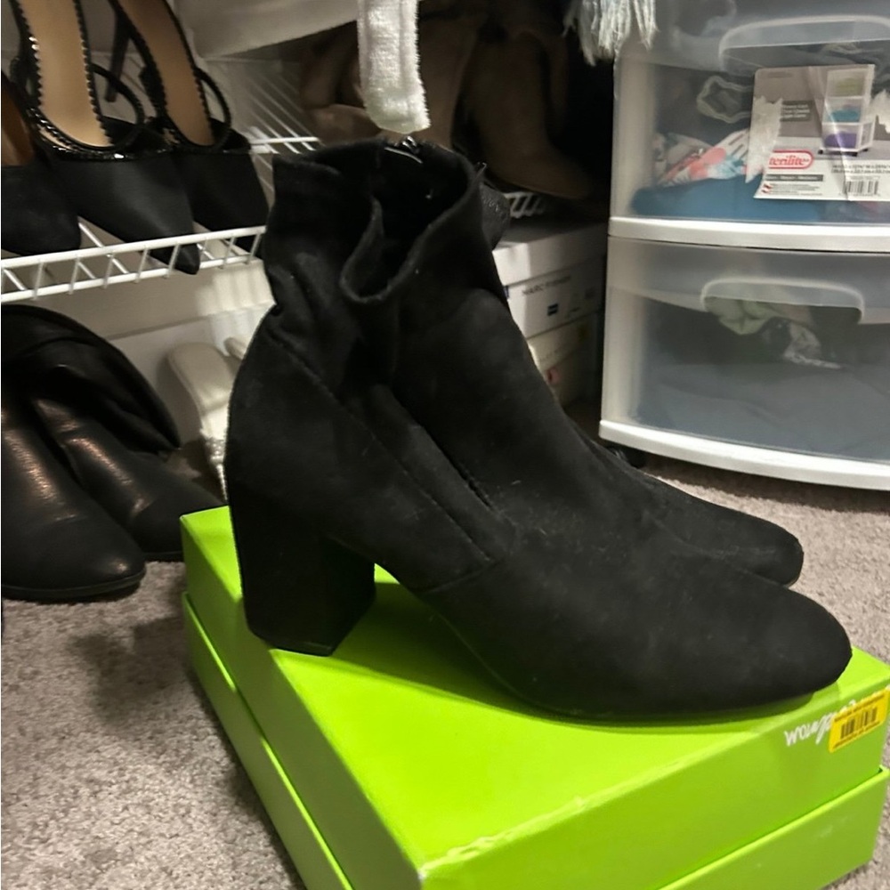 Elegant Black Women's Ankle Boots